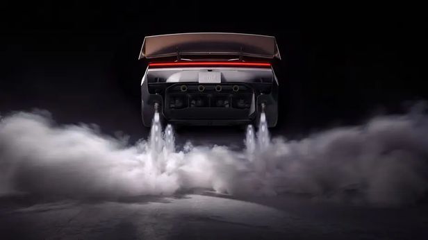 Летающий Tesla Roadster
